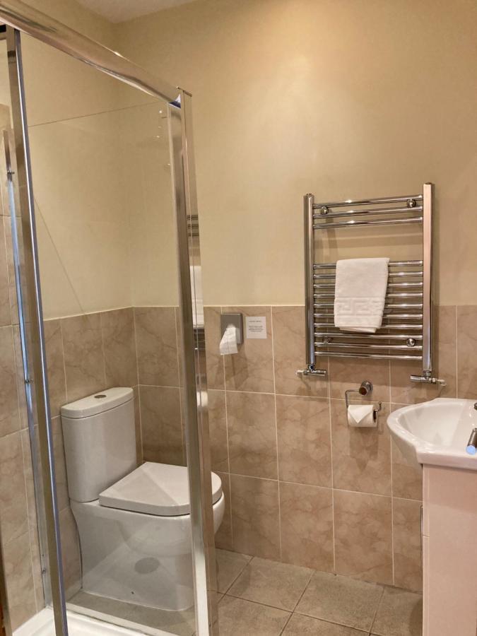 Pepper Street Rooms Уитчърч Екстериор снимка